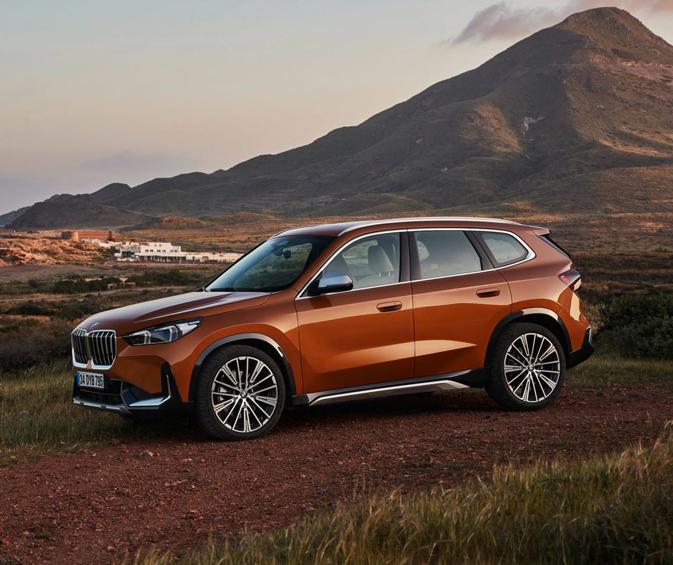 YENİ BMW X1 İLE DENEYİM DOLU BİR HAFTA SONUNA DAVETLİSİNİZ.