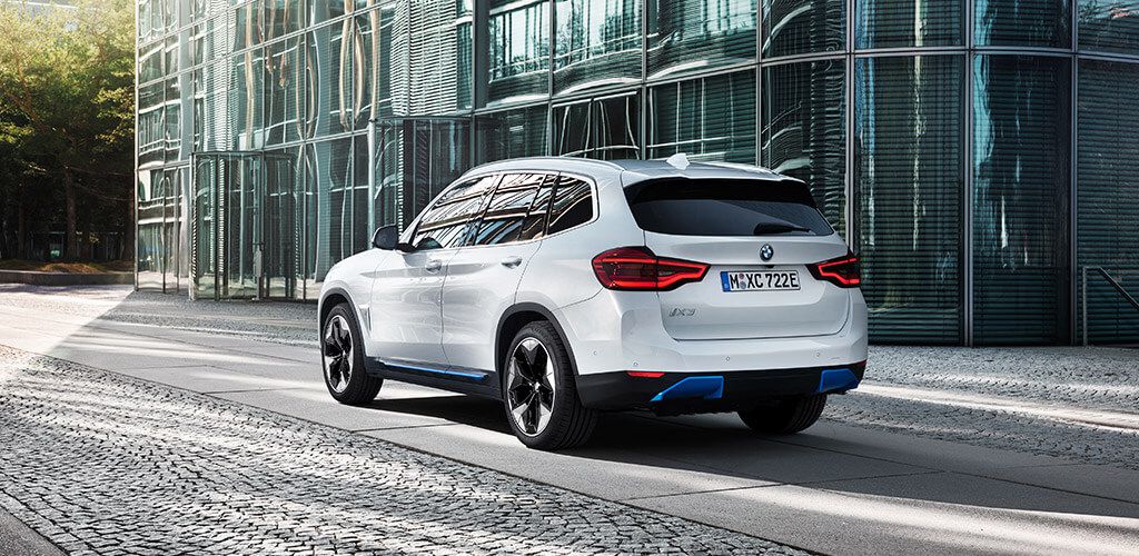 Yeni BMW iX3