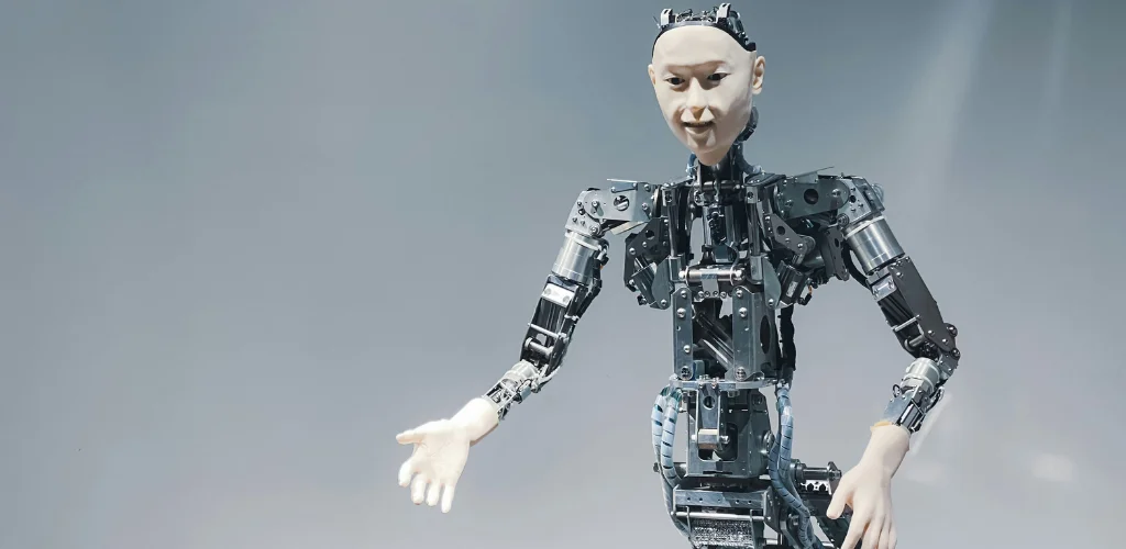 Robotik Devrimin Eşiğinde: Bizi Neler Bekliyor?