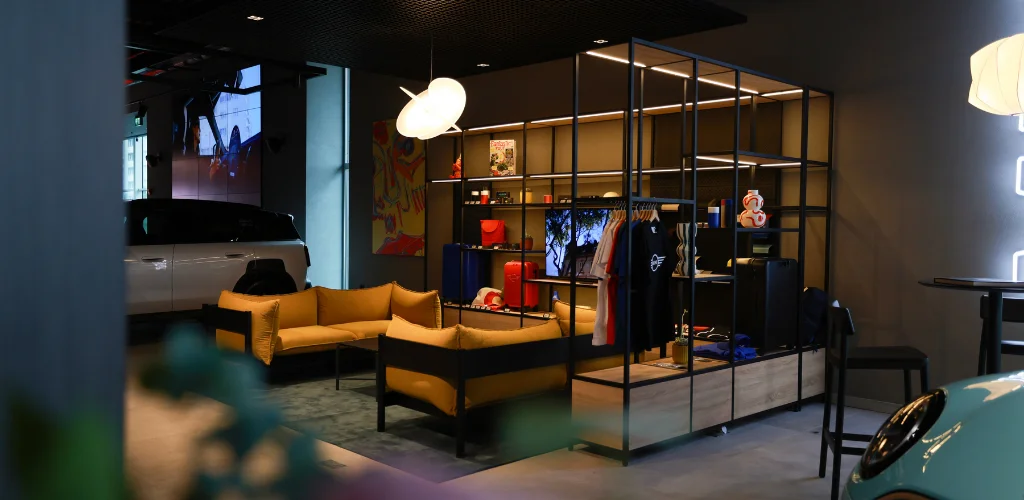 Fiziksel ve Dijital Deneyimin Buluşma Noktası, Borusan Oto Ataşehir 