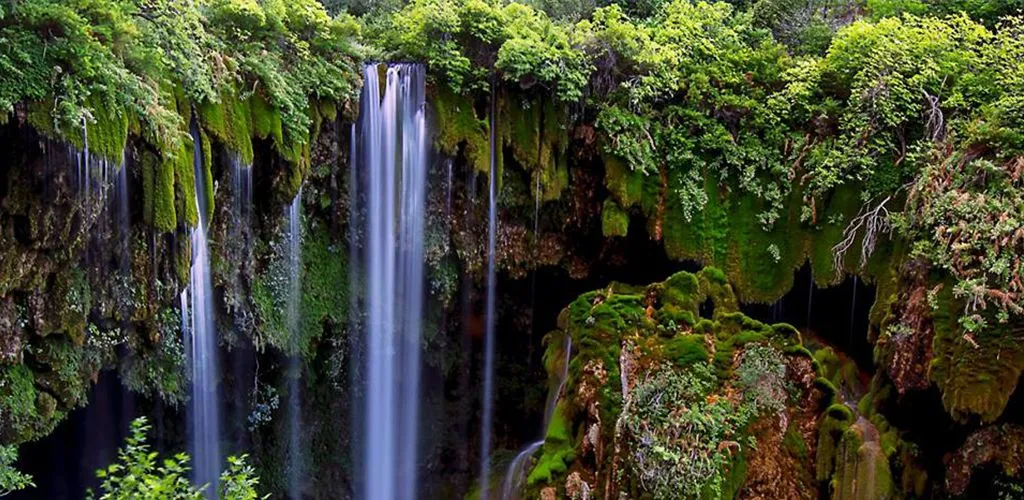 Doğu Akdeniz’de İki Eşsiz Durak: Borusan Oto'yla Adana ve Mersin'e.