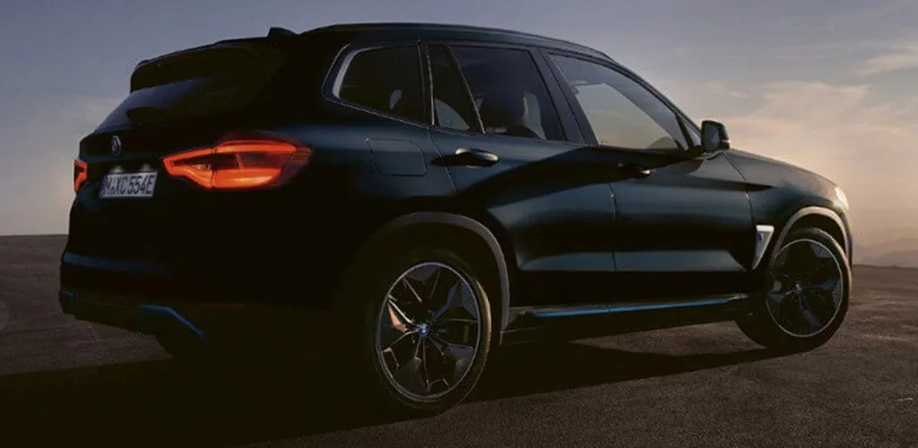 Yeni BMW iX3