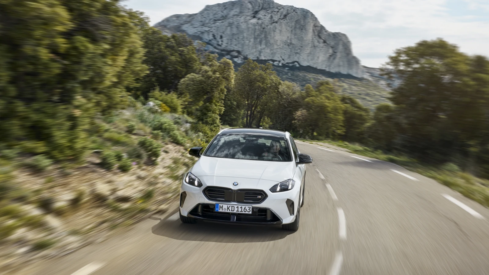 YENİ BMW 1 SERİSİ.