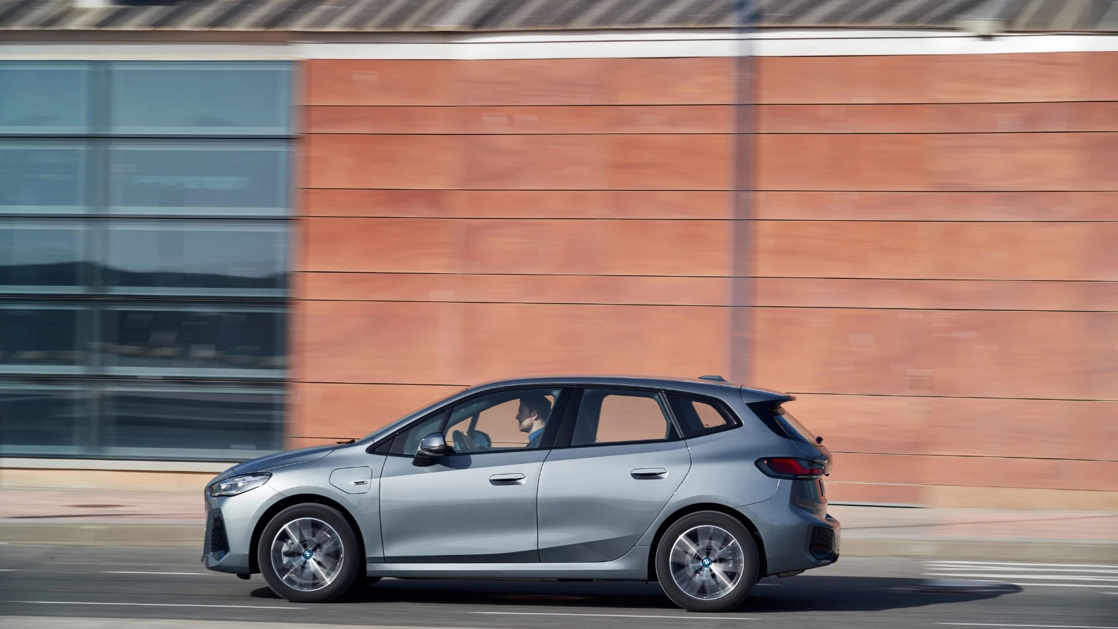 YENİ BMW 2 SERİSİ ACTIVE TOURER.