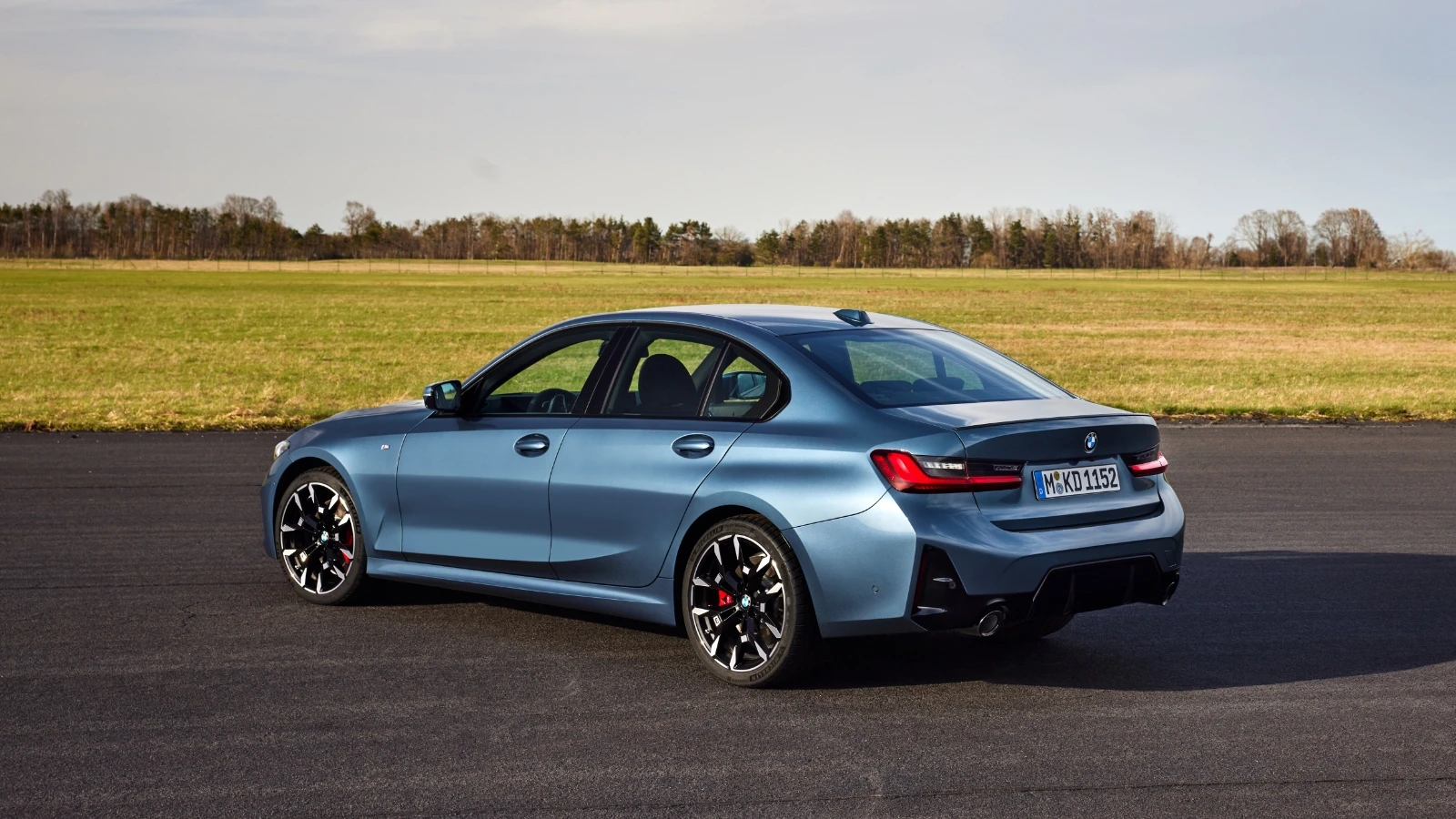 THE 3: BMW 3 Serisi Sedan