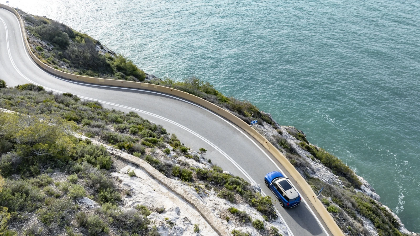 TAMAMEN ELEKTRİKLİ MINI COUNTRYMAN