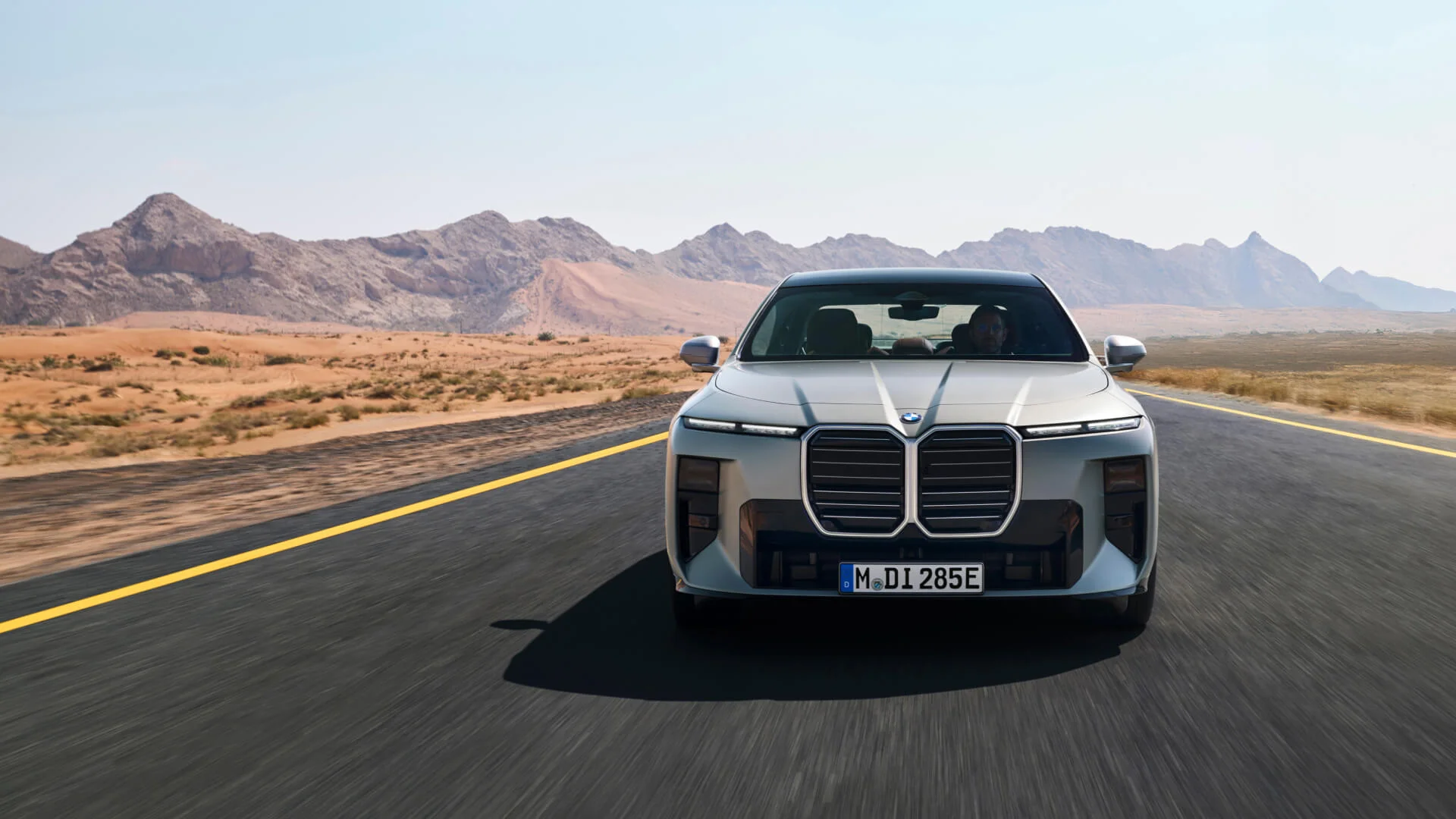 YENİ BMW i7 SEDAN.