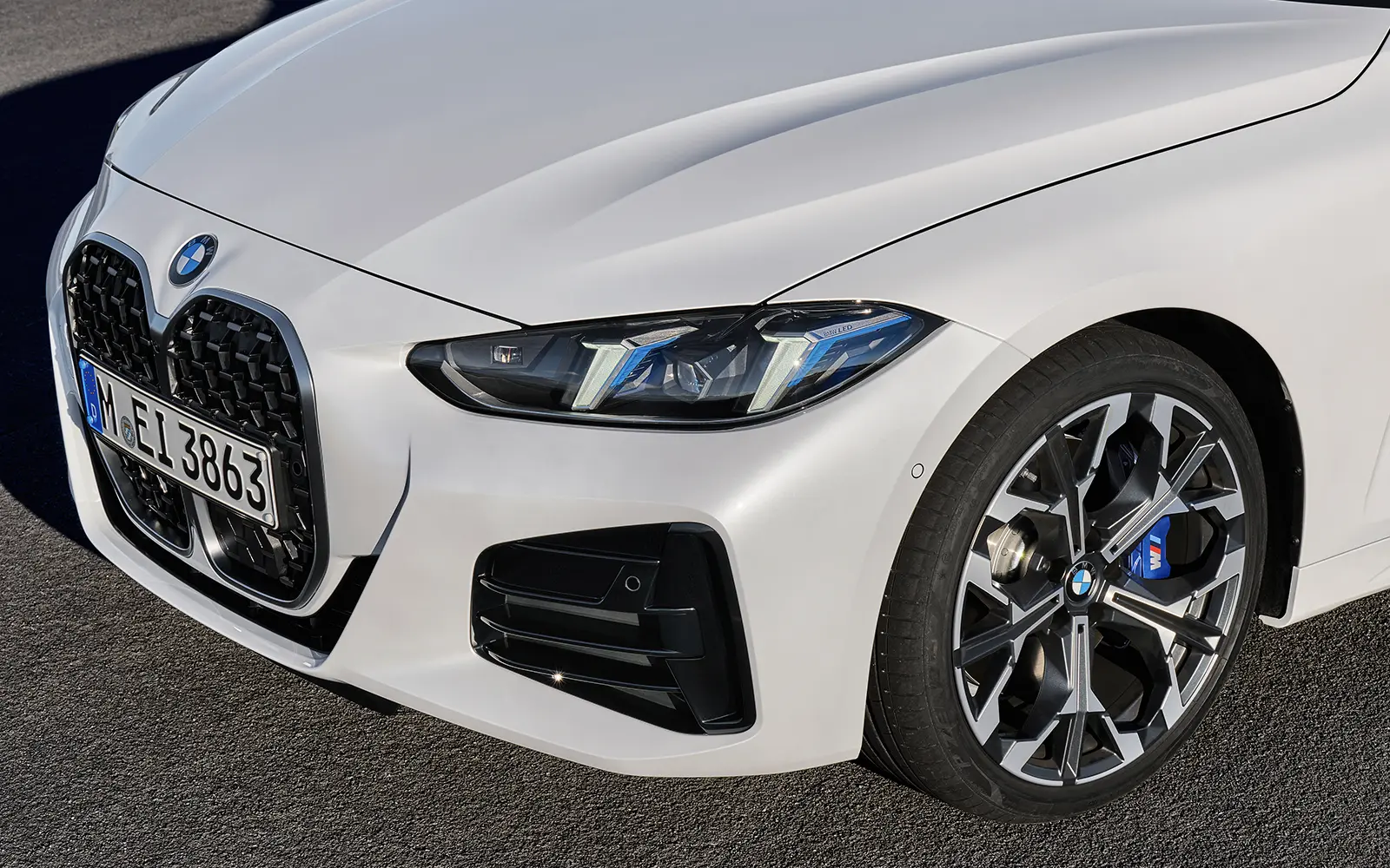 YENİ BMW 4 SERİSİ CABRIO.