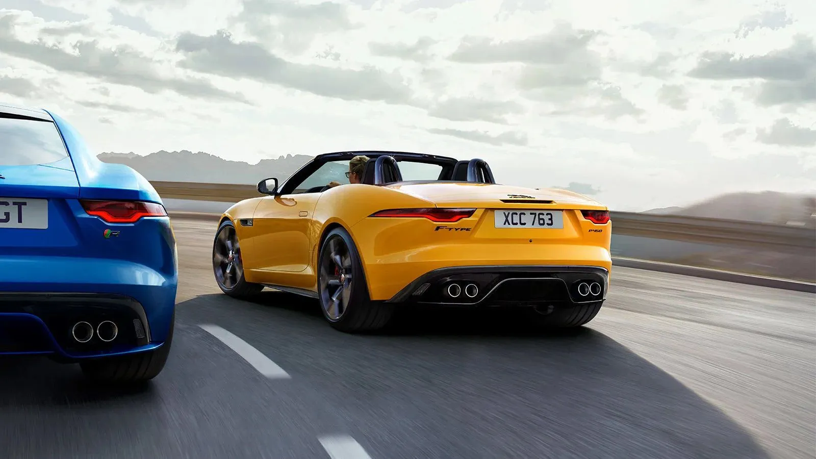 YENİ JAGUAR F-TYPE İLE TANIŞIN