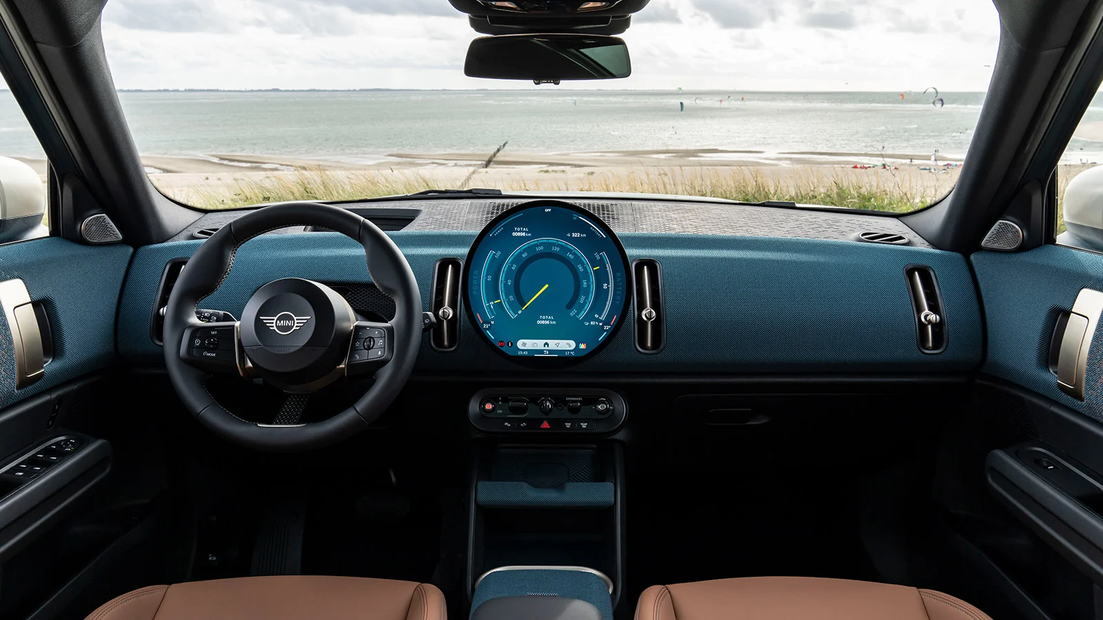 YENİ TAMAMEN ELEKTRİKLİ MINI COUNTRYMAN