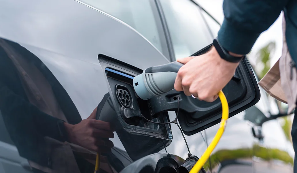 Elektrikli Araçlarda AC ve DC Şarj Farkı Nedir?